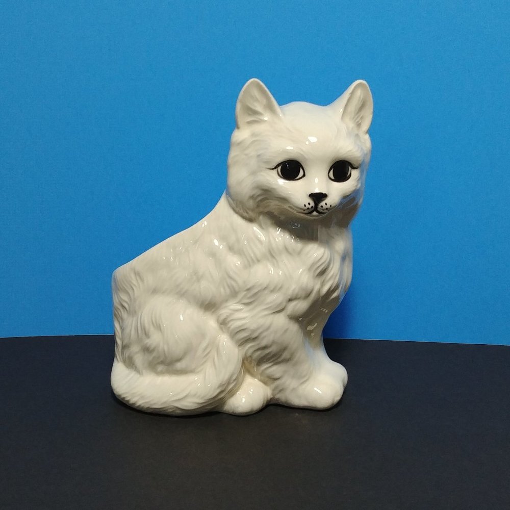 White Ceramic Cat Kitten Planter